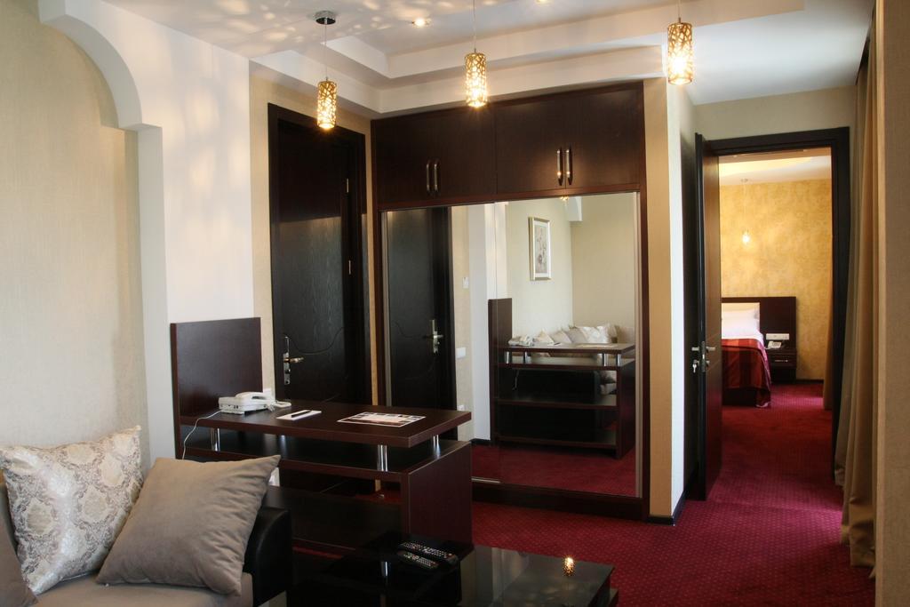 Marionn Hotel Tbilisi ภายนอก รูปภาพ